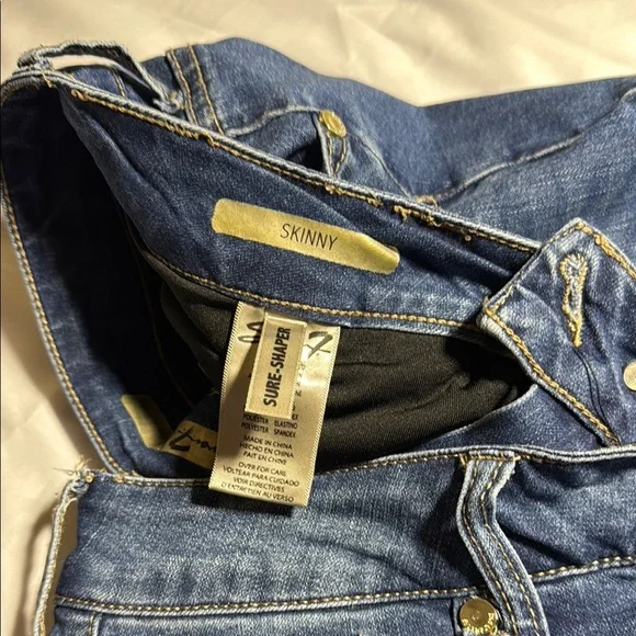 Seven7 Blue Skinny Jeans with Modern Stretch - Picture 11 of 14